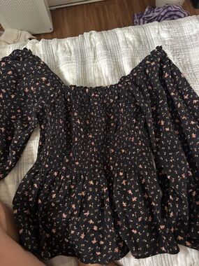 Madewell Black Smocked Floral Top with soft and beige Accents